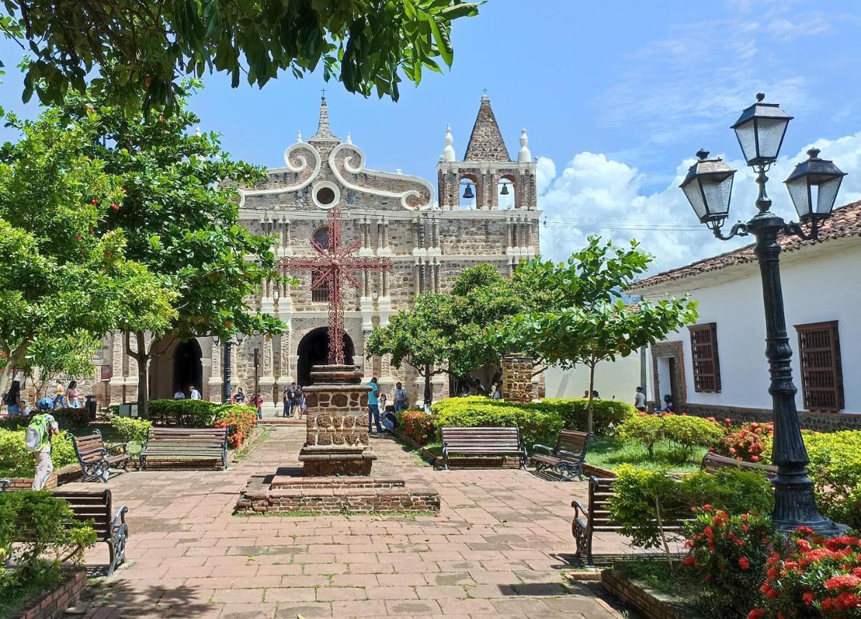 Hotel Casa De Verano - Solo Adultos - Santa Fe de Antioquia Buitenkant foto